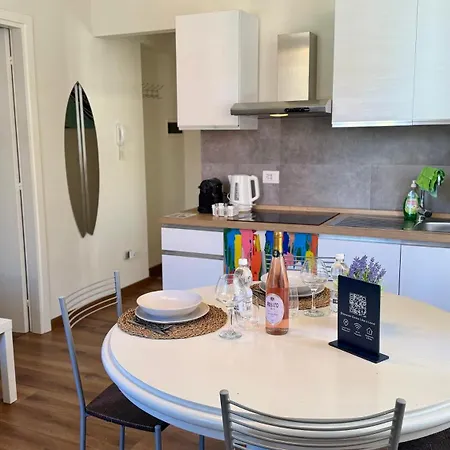 Axelparkcomo Apartamento Como