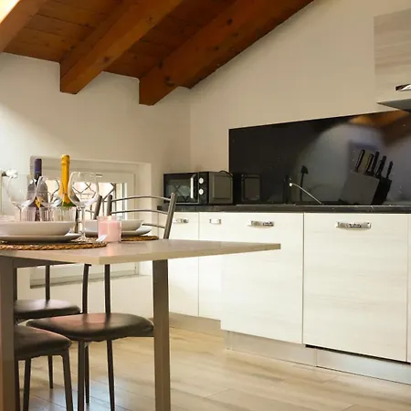 Axelparkcomo Apartamento *