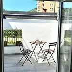 Axelparkcomo Apartament *