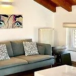 Axelparkcomo Apartament *